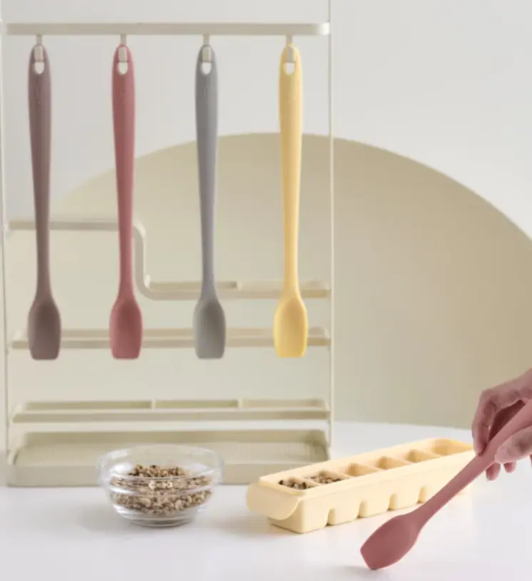 Dụng Cụ Nấu Ăn Dặm Cho Bé (Thìa) Phới Dẹt Topping Spatula Platinum Silicone Firgi Hàn Quốc