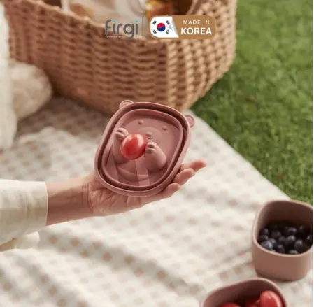 Hộp Đựng Đồ Ăn Dặm Cho Bé Platinum Silicone Firgi Hàn Quốc Hình Gấu Có Tay Gắp Tiện Lợi
