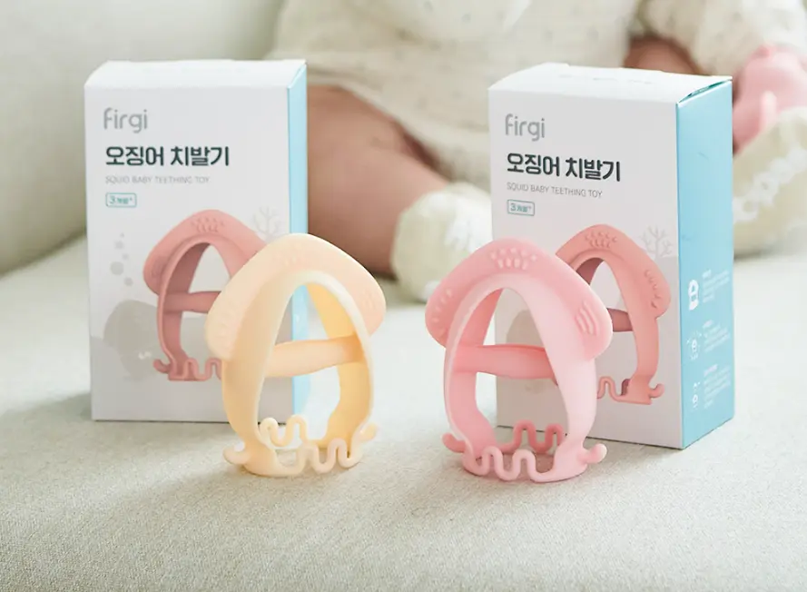 Gặm Nướu Platinum Silicone Firgi Hàn Quốc Hình Mực Không Chứa BPA, Giảm Ngứa Lợi (Kèm Hộp Đựng)